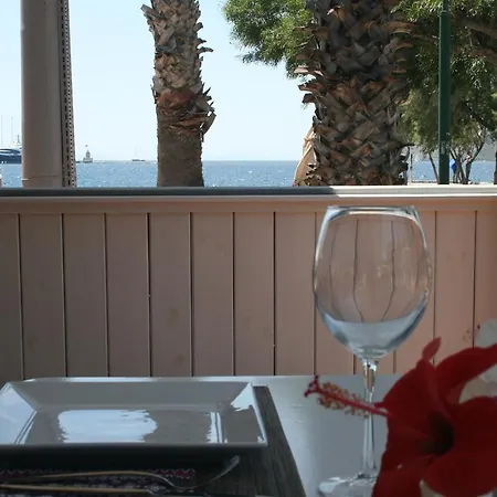 Δωμάτια σε οικογενειακή κατοικία Sayli